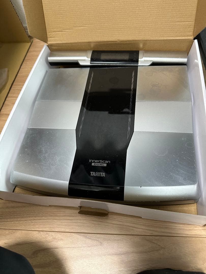 タニタ RD-800 体組成計