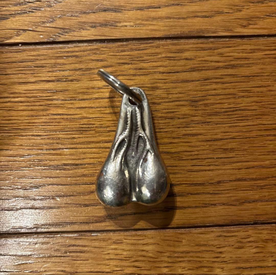 完売品　tatoo studio yamada US シルバーキーホルダー