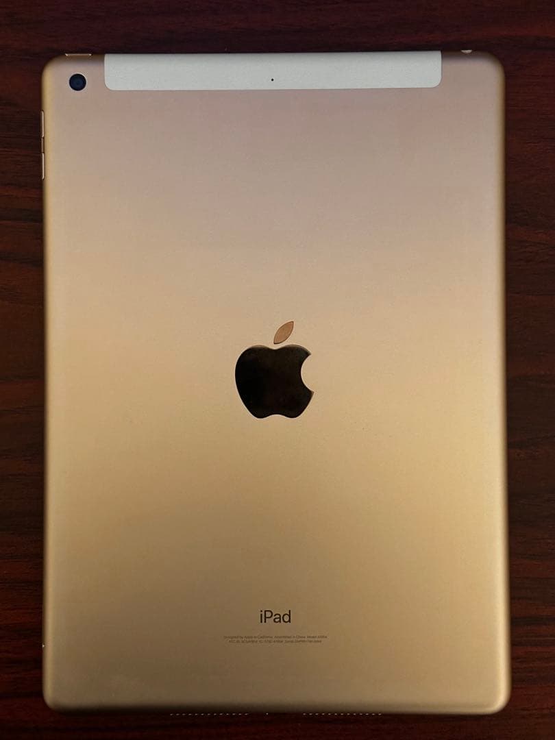 Apple iPad（第6世代） Wi-Fi+Cellularモデル 128GB