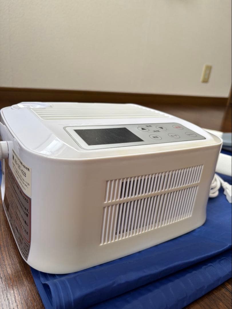 美品　サイエルインターナショナル 100v 温冷睡眠マット SLI-CNW601