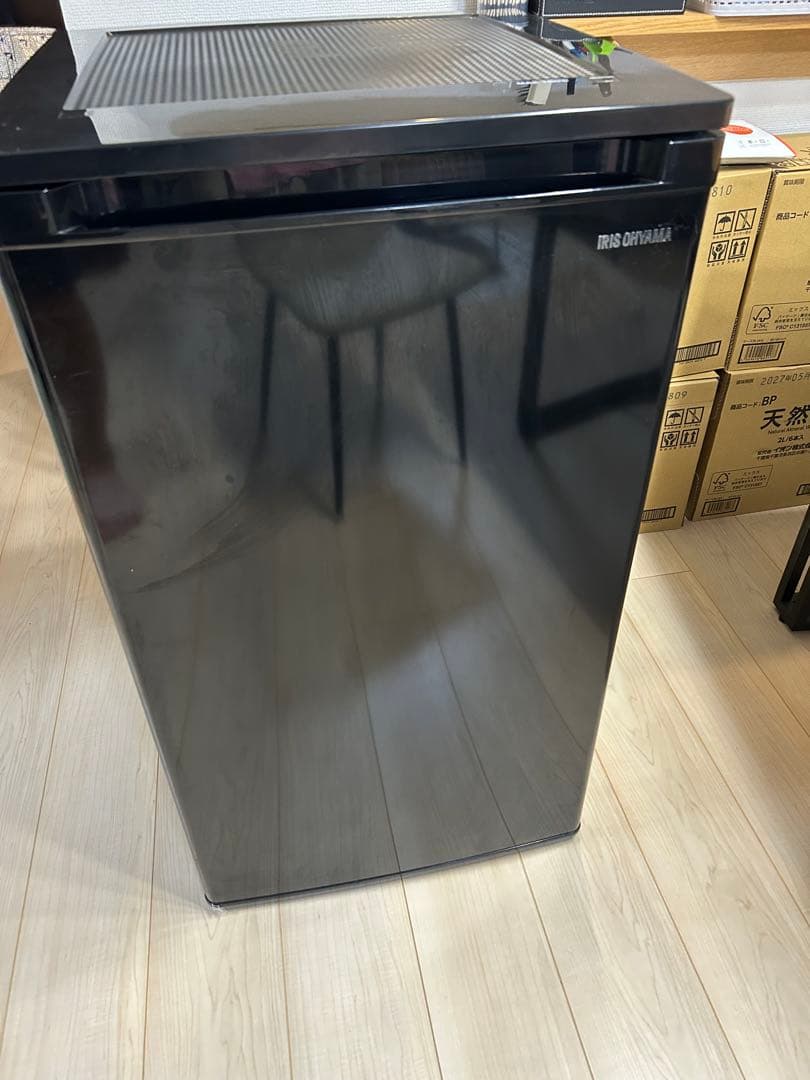 IRIS OHYAMA ノンフロン冷蔵庫 60L IUSD-6B-B
