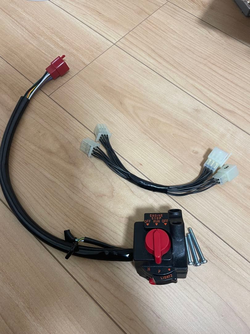 ゼファーx変換ハーネス CBX400f純正スイッチ