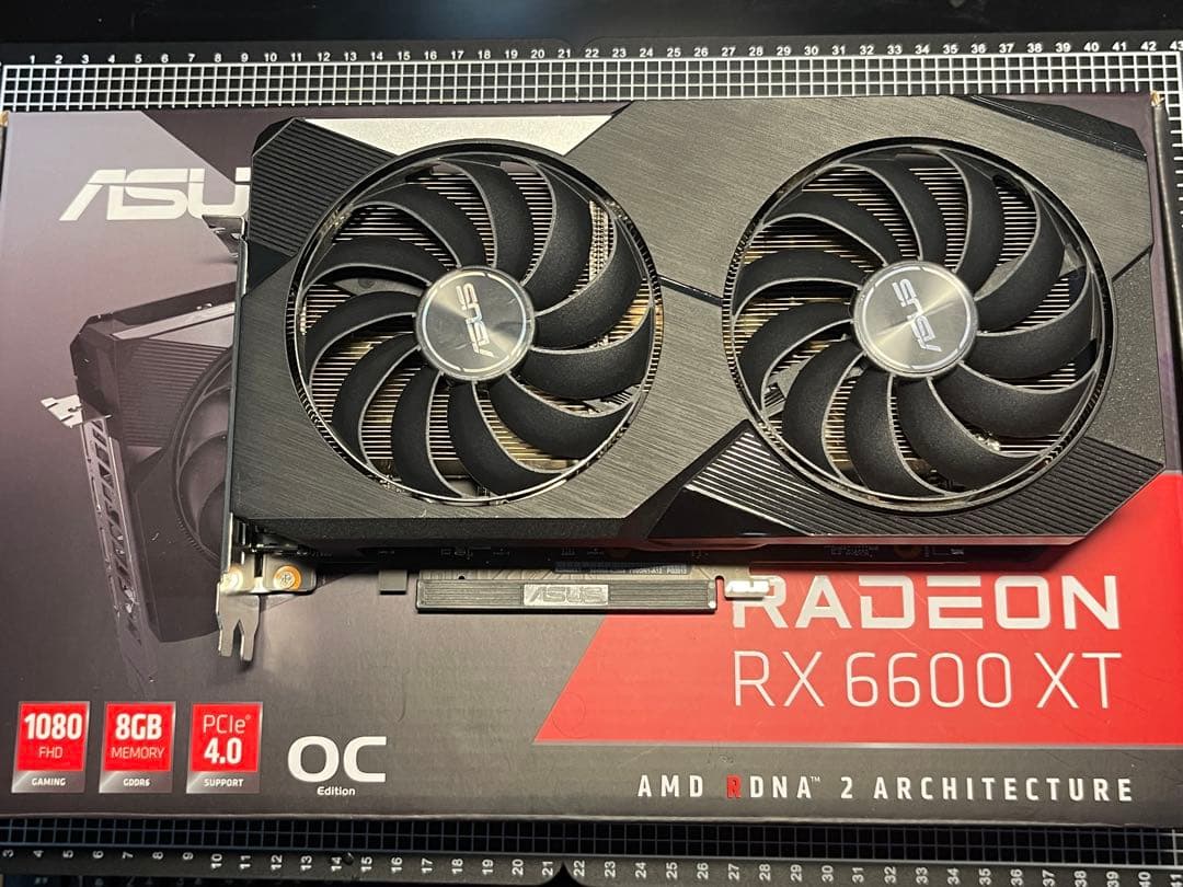 グラフィックボード・グラボ・ビデオカード ASUS AMD Radeon RX 6600 XT OC Edition