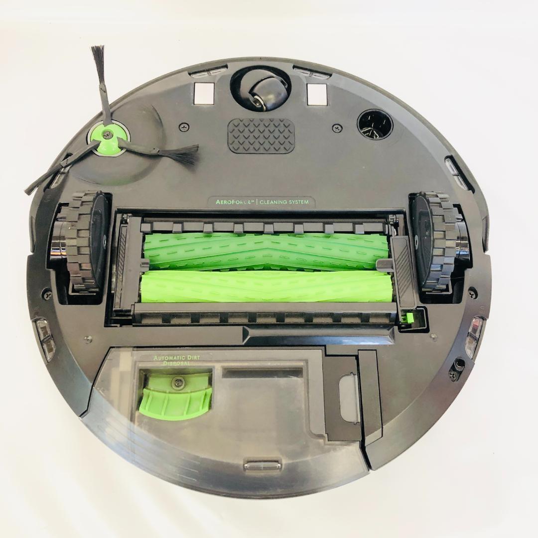 アイロボット(IRobot)ルンバ j7+