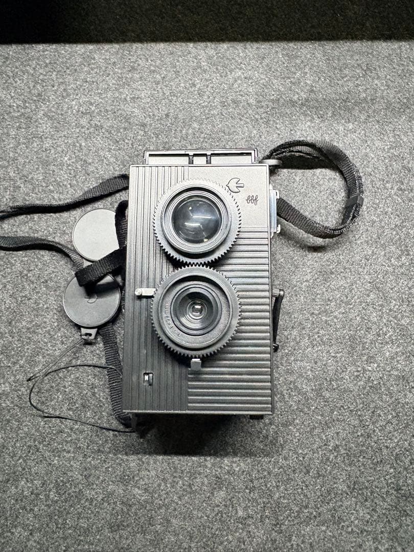 blackbird.fly 二眼 トイカメラ