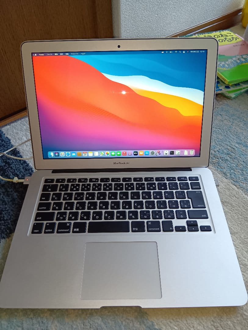 MacBook本体 Macbook Air 13.3 2013 i5 4GB SSD 256GB