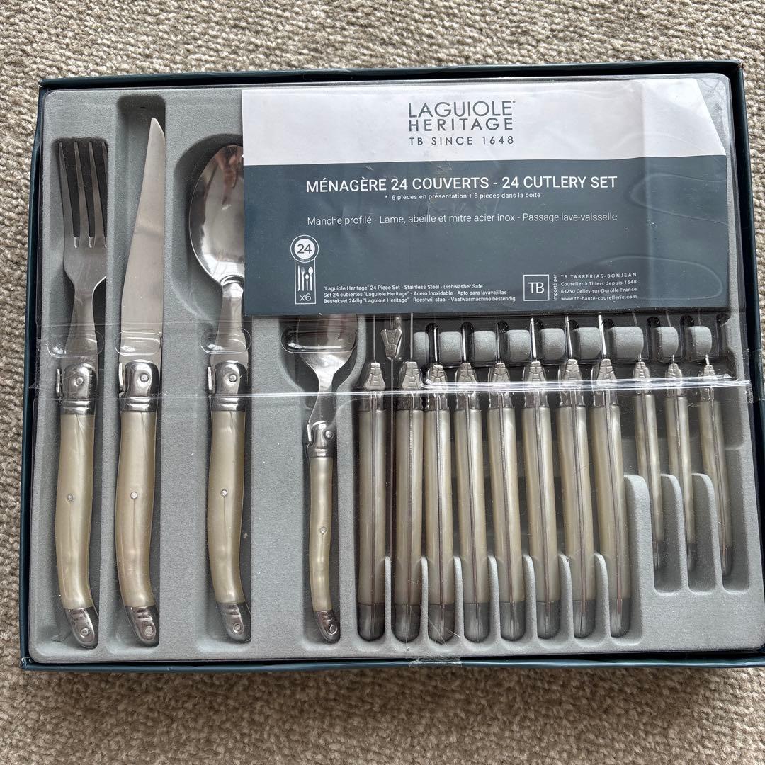 未使用　ラギオール　Laguiole Heritage 24点カトラリーセット