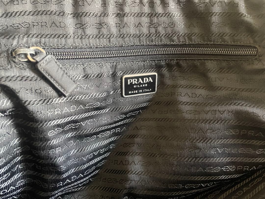 PRADA ブラック トートバッグ　ハンドバッグ