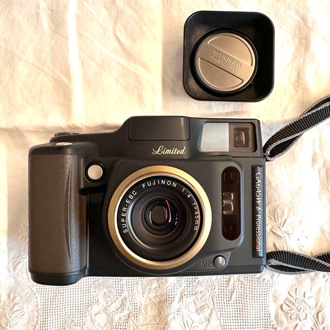 FUJIFILM GA645 Professional Limited カメラ
