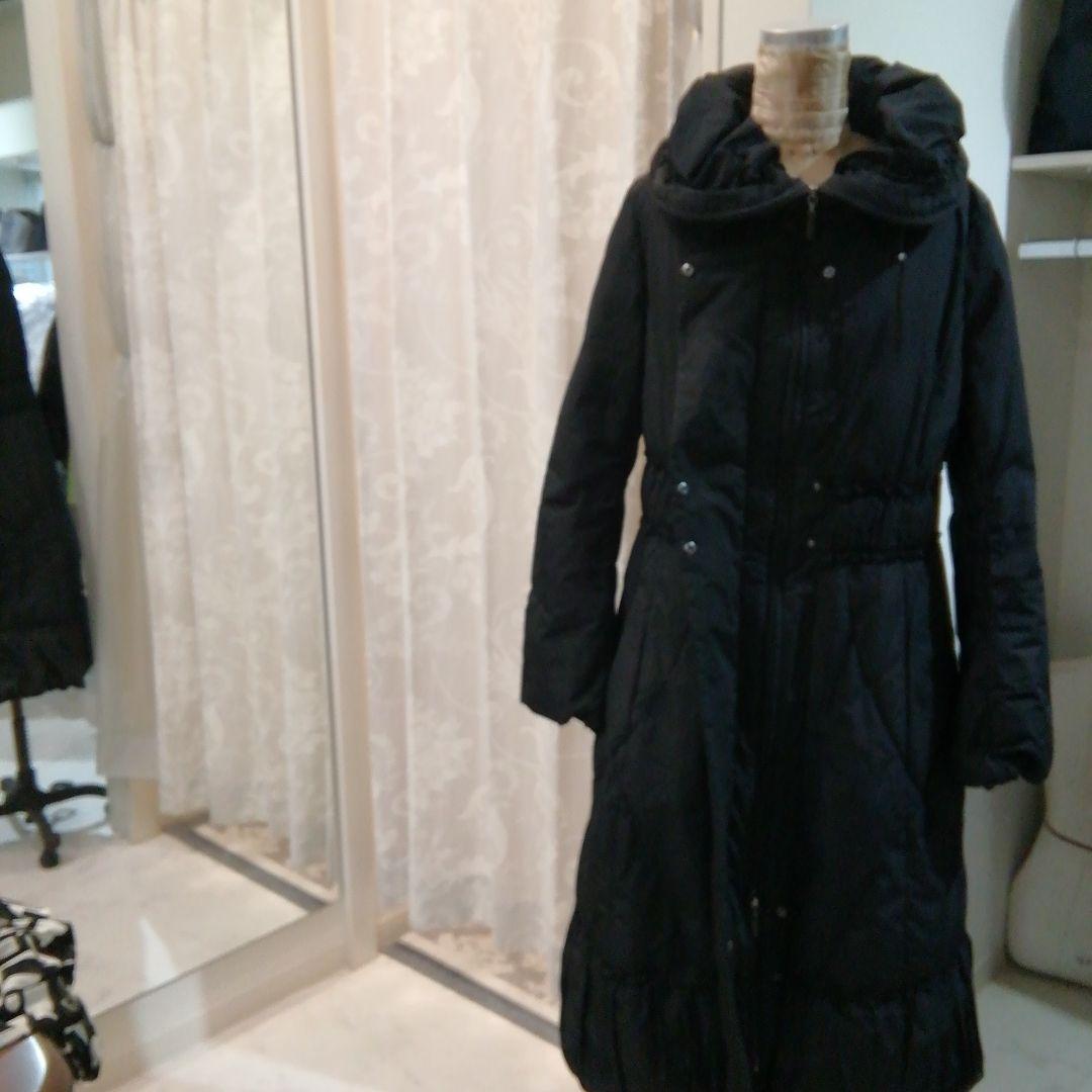 ヒロココシノ　ロングダウンコート黒色　40サイズ