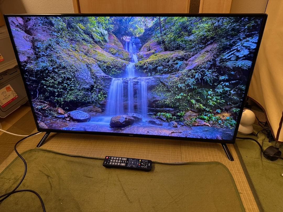 極美品！IRIE アイリー　40型　テレビ　FFF-TV2K40WBK2　東芝