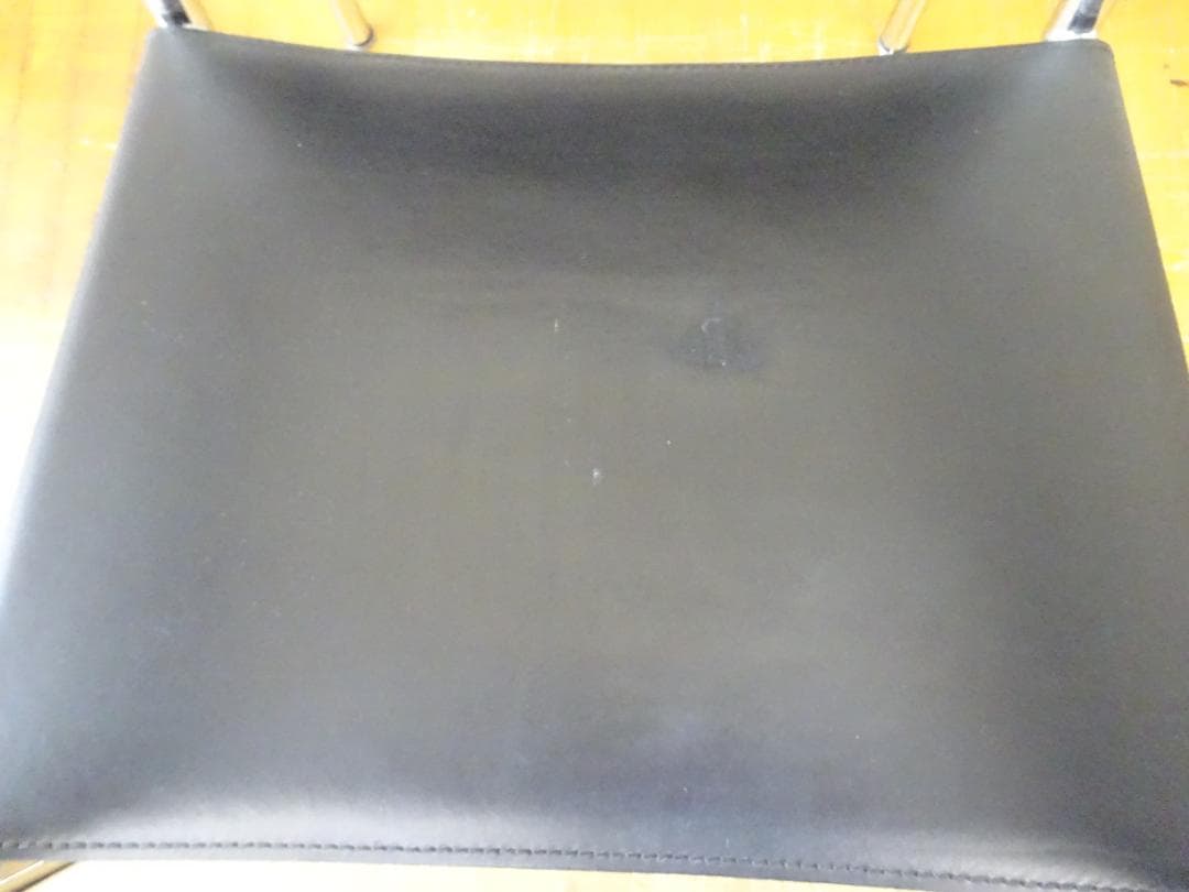 ル・コルビジェ　LC1/スリングチェア　リプロダクト品　本革