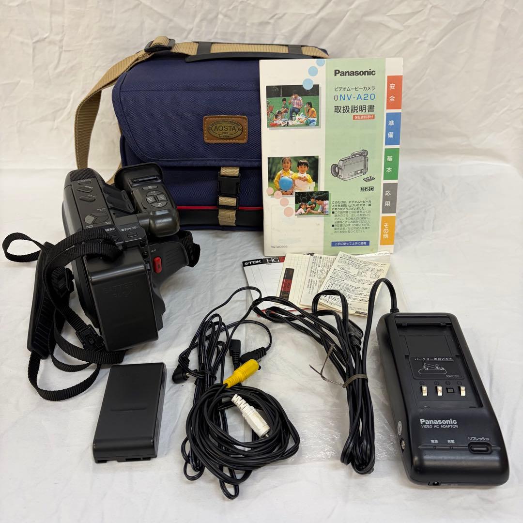【1203M8】Panasonic VHS-C NV-A20 ビデオカメラ