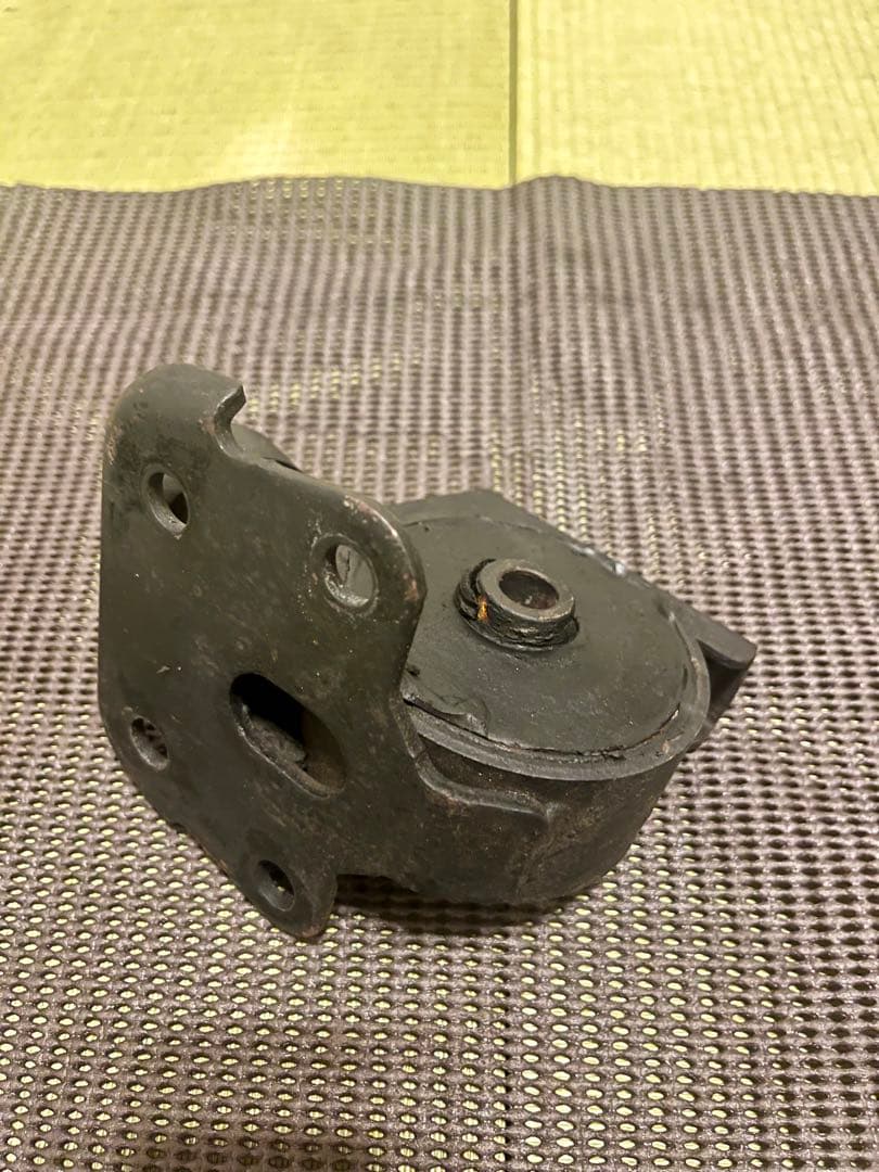 MR-S　テクノプロスピリッツ　強化エンジンマウント 3000km中古