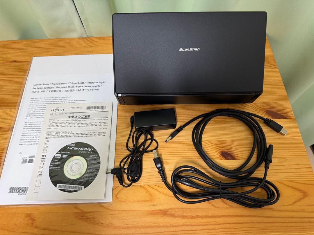 ScanSnap iX500 本体 美品／使用少／付属品・箱あり