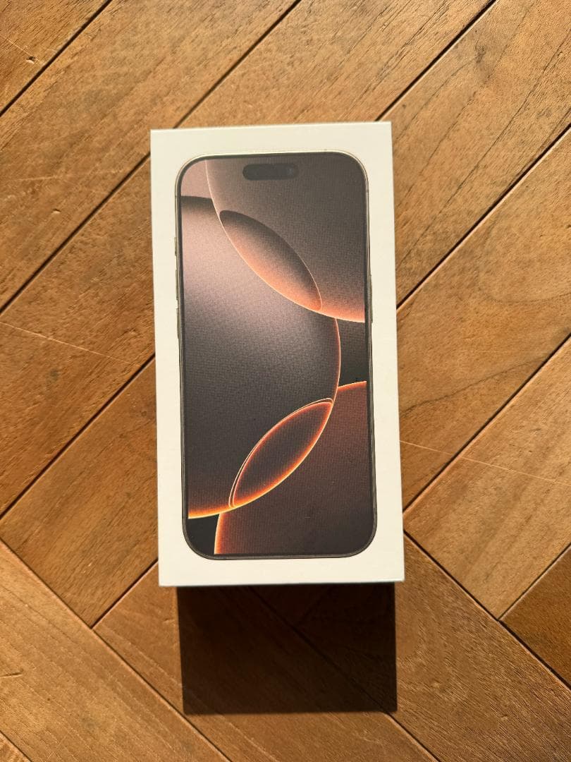 iPhone 16 Pro 256GB デザートチタニウム