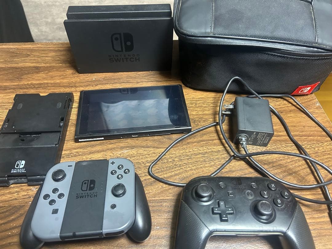 ニンテンドーSwitchセット　ジャンク　プロコン付き