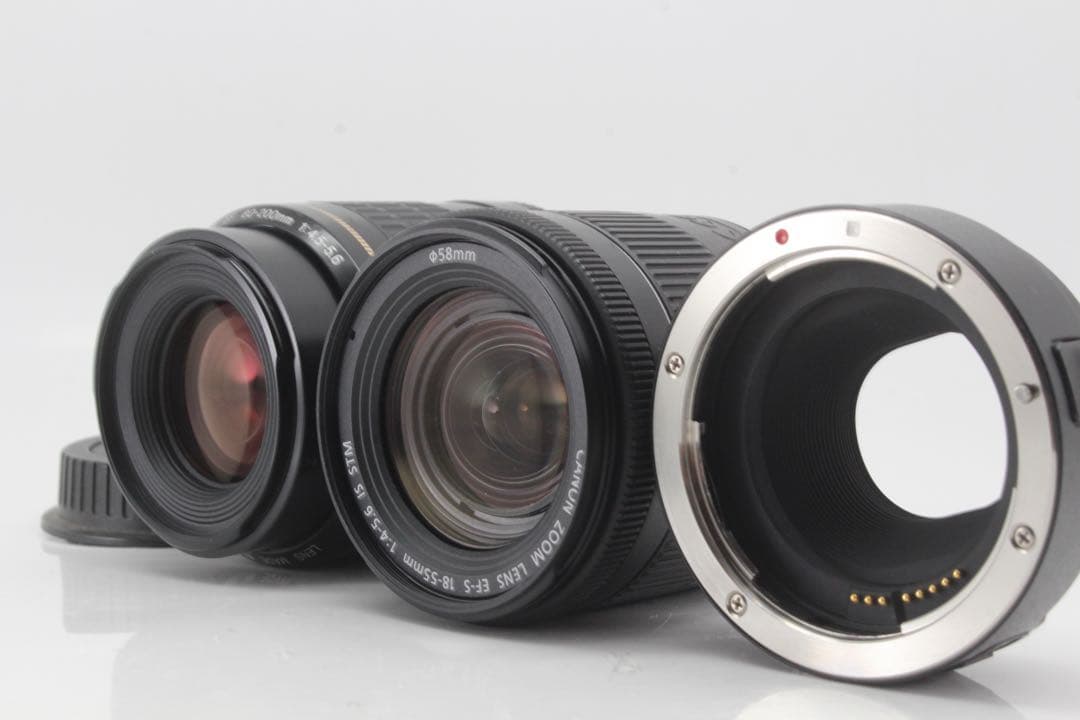 とっても便利なダブルレンズ＆人気ミラーレス❣️Canon キヤノン EOS M5❣️