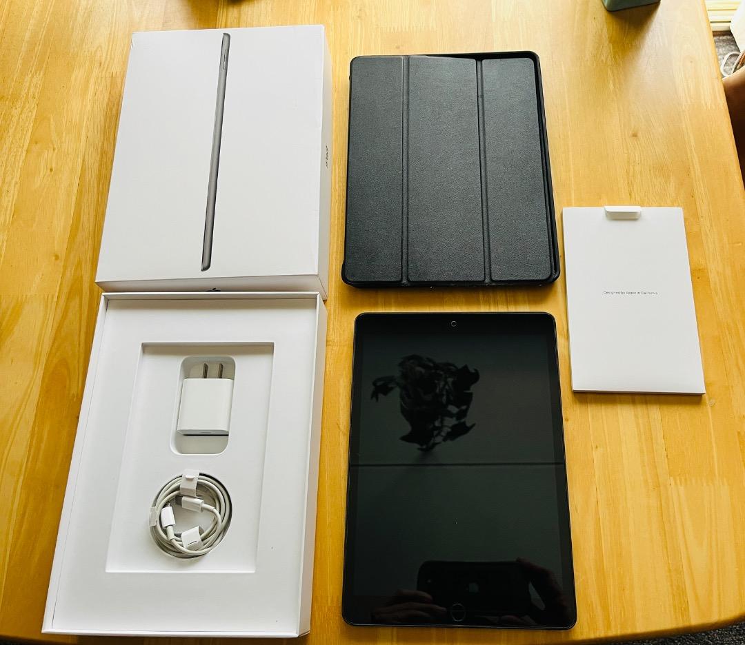 Apple iPad 第9世代 スペースグレイ 64GB Wi-Fiモデル