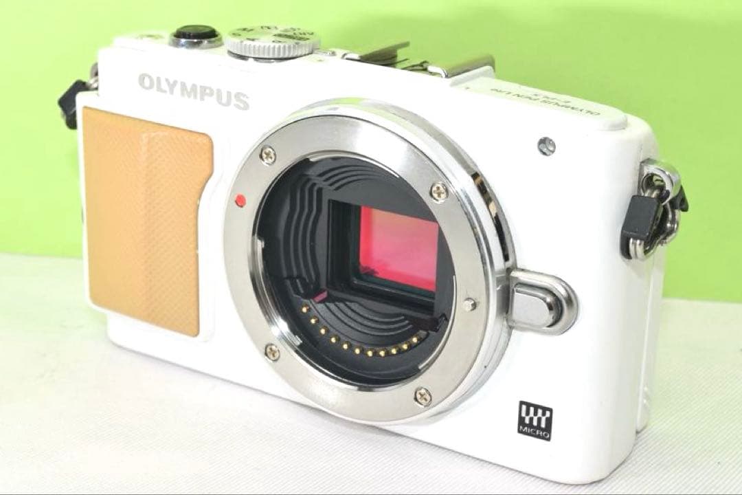 OLYMPUS E-PL5 ☆送料無料☆