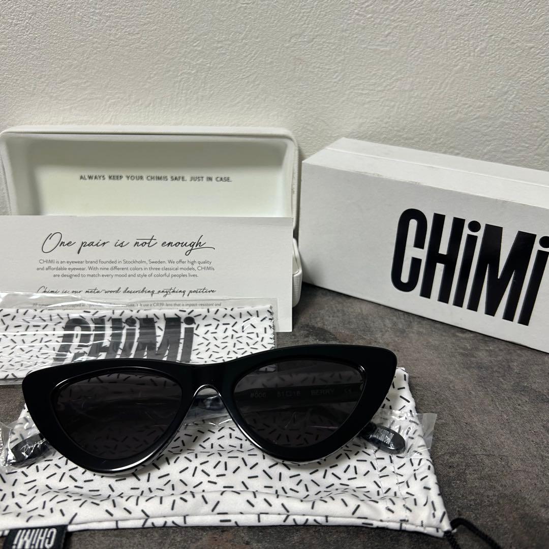 美品ChiMi チミ キャットアイ サングラス ブラック 006 BERRY 黒