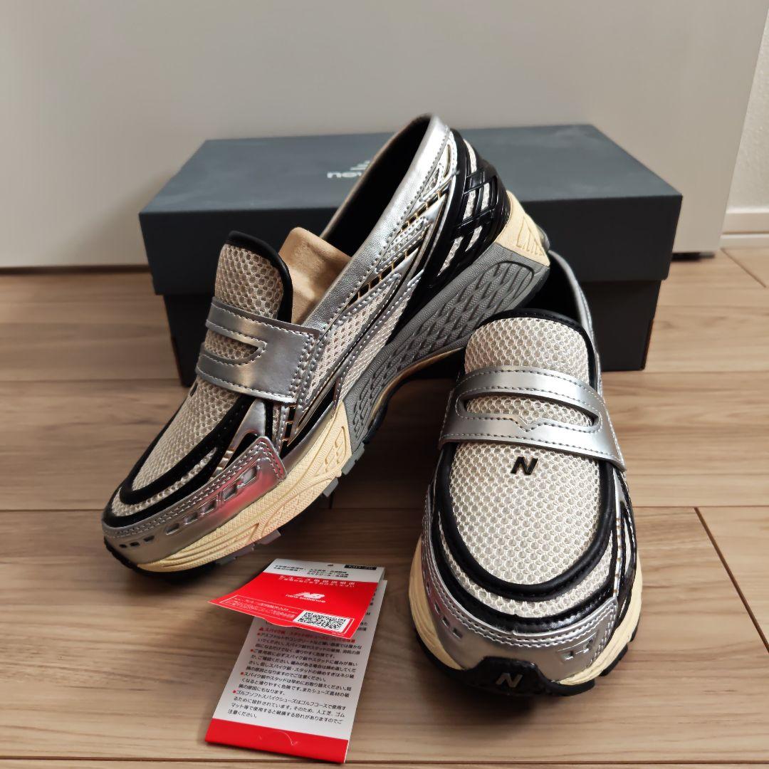26.0cm ニューバランス U1906LOB シルバー/ブラック スニーファー