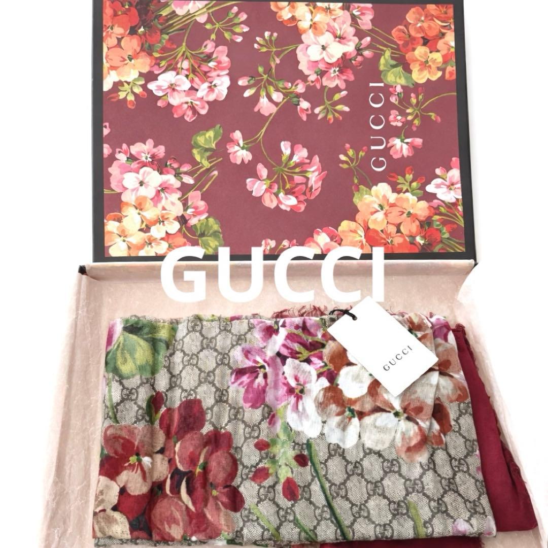 新品箱ありGUCCIフローラル柄 GGモノグラム ストール／ショール