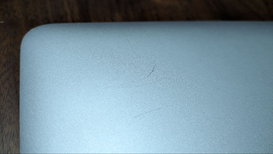 MacBook Air 13″ 2017 8GB/256GB 充放電 80回