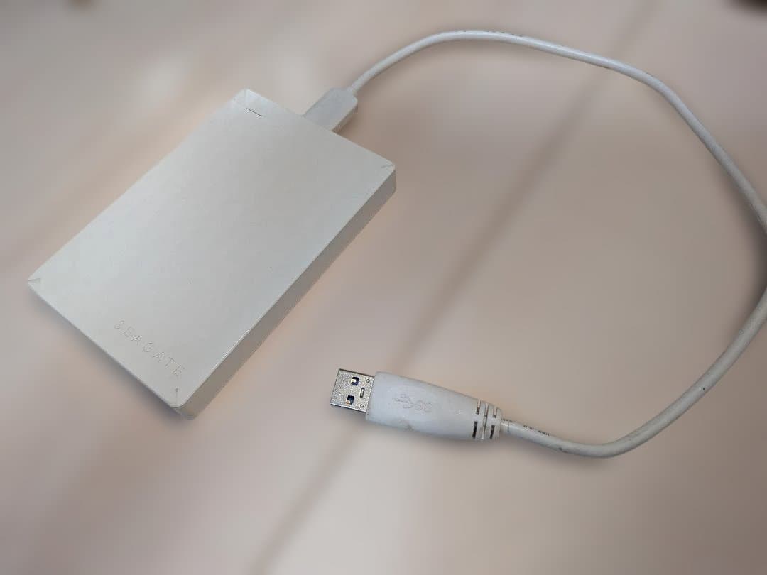 Seagate 外付けHDD 1TB SRD0NF1