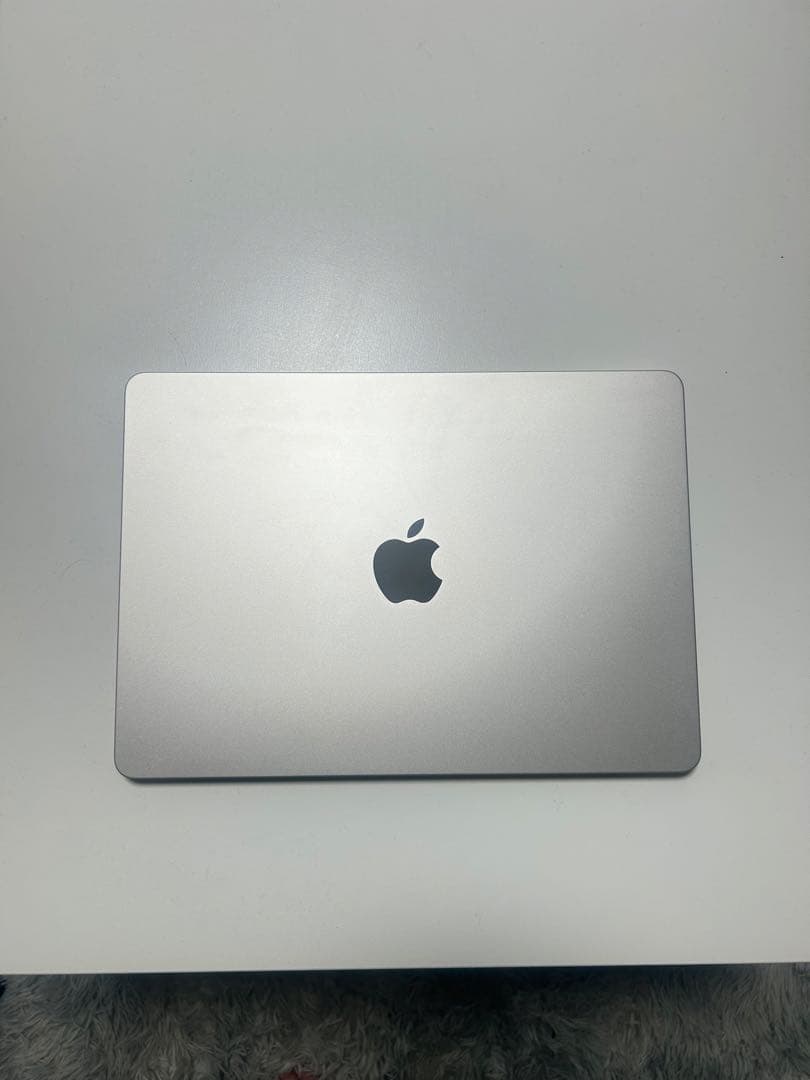 【美品・16GB】MacBook Air M2 256GBスターライト