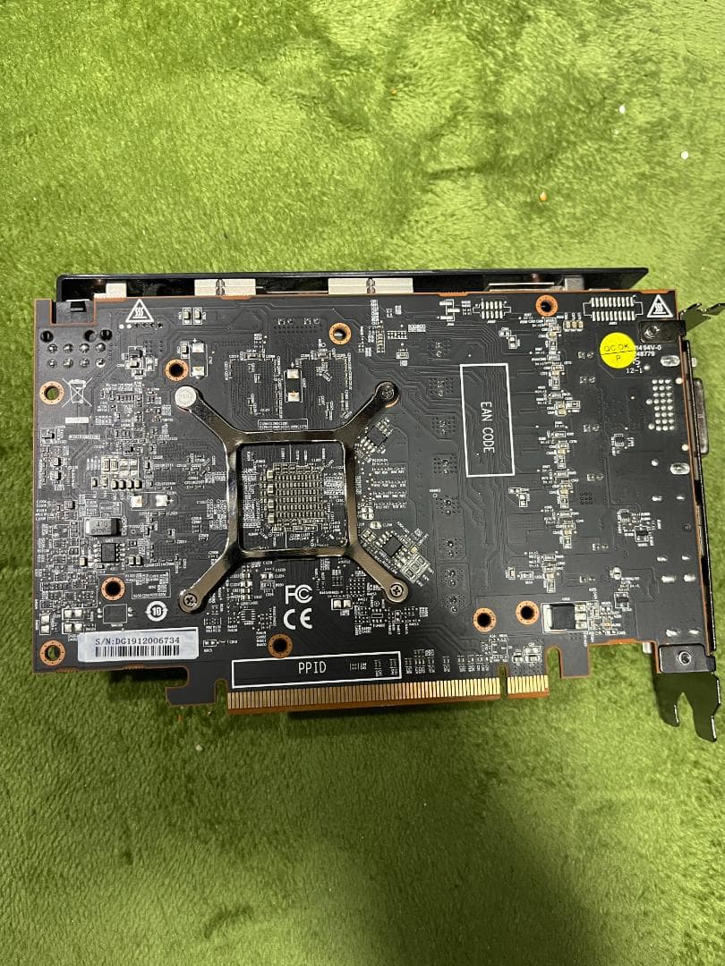 RADEON RX5500XT　8G 玄人志向