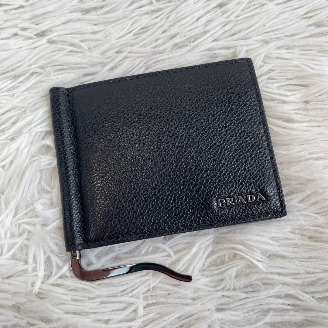 新品未使用/RFID搭載/近年モデル✨PRADA マネークリップ メタルロゴ財布