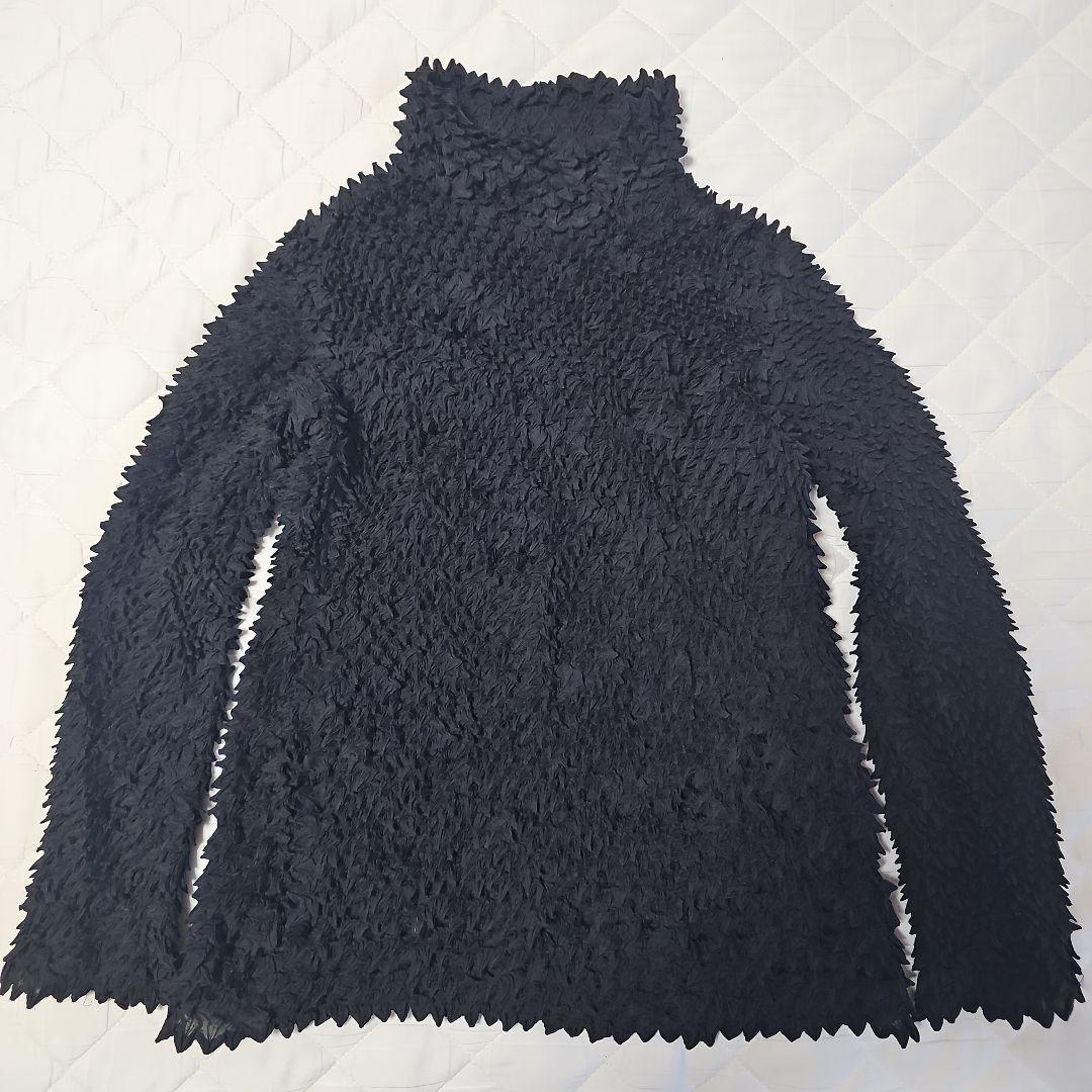 イッセイミヤケ プリーツ 立体 凸凹 スタンドネック カットソー ブラック