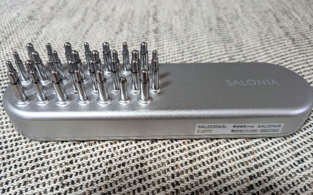SALONIAサロニアEMS リフトブラシ　美顔器　電気バリブラシ　電気ブラシ