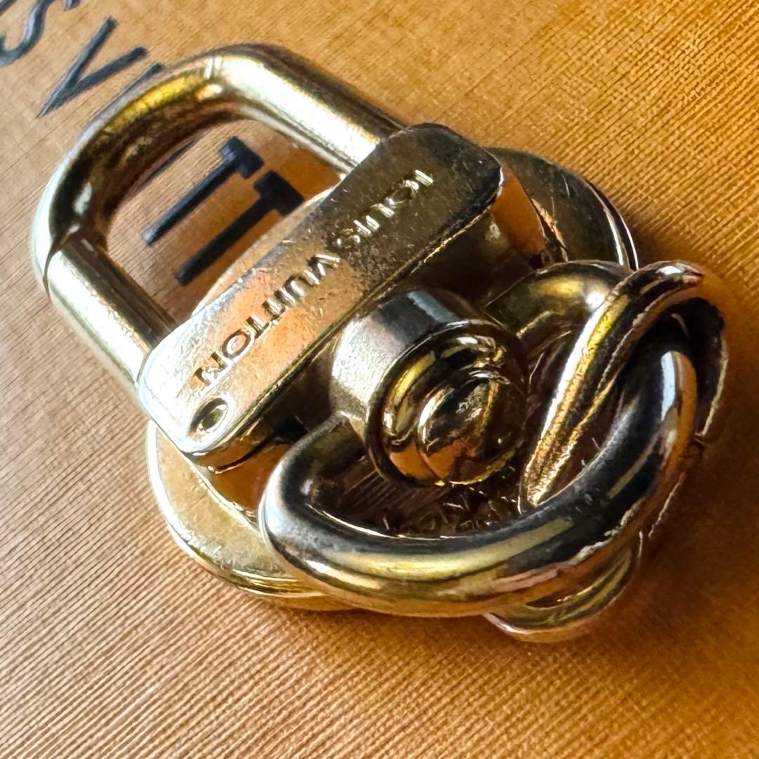 LOUIS VUITTON アノクレ キーリング キーホルダー ゴールド 美品