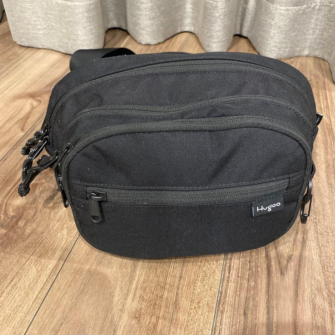 Hugoo 黒 メッセンジャーバッグ