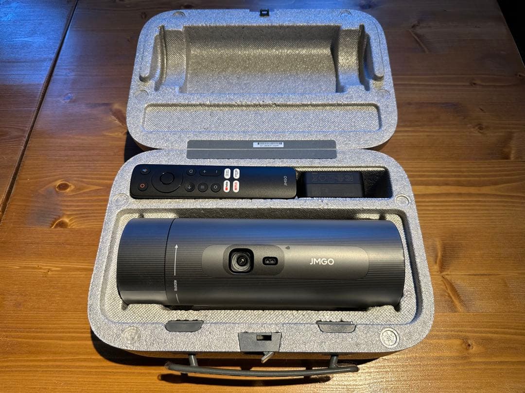 JMGO PicoFlixモバイルプロジェクター 本体 専用ケース付き