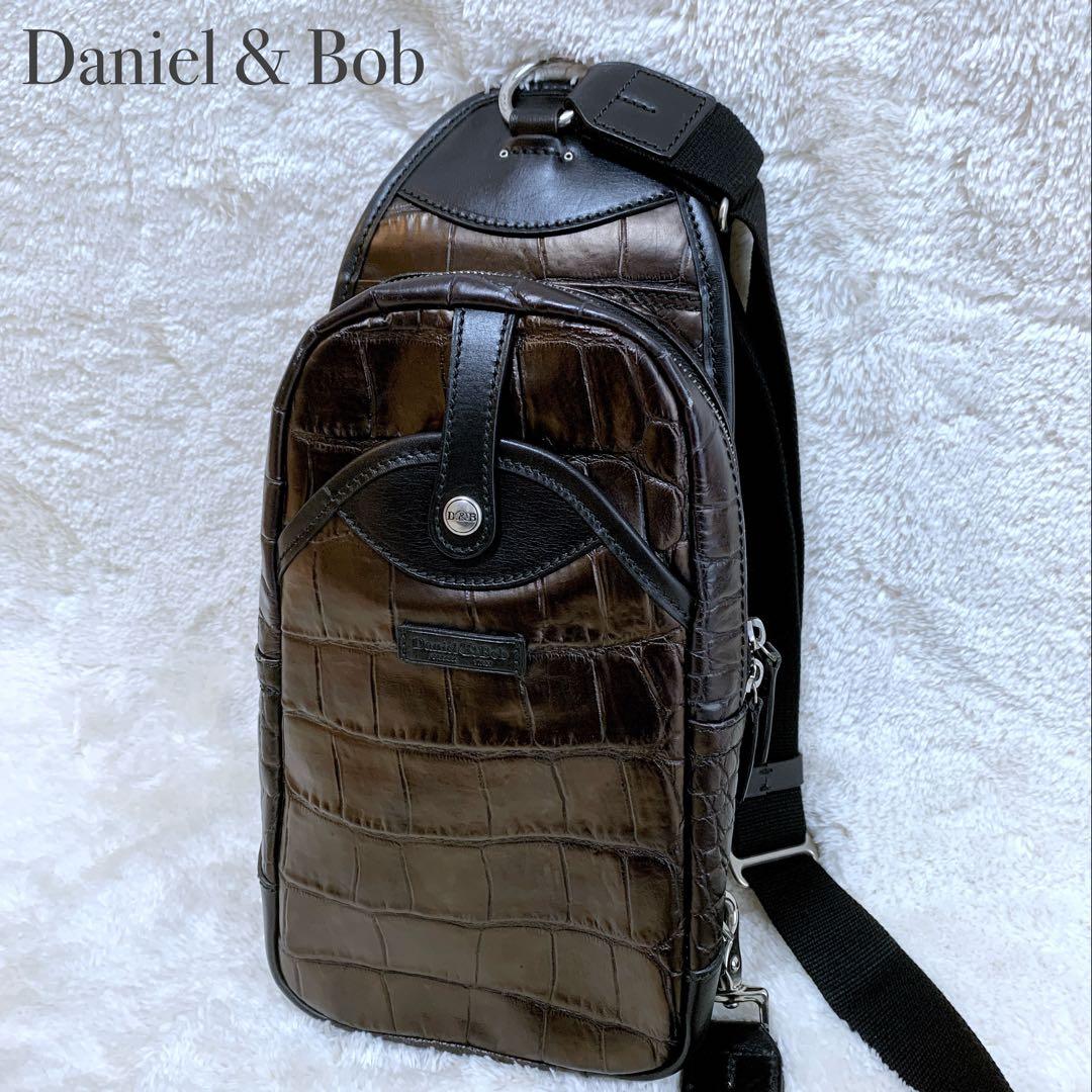 ほぼ未使用 Daniel&Bob トゥモローランド別注クロコ型押しボディバッグ