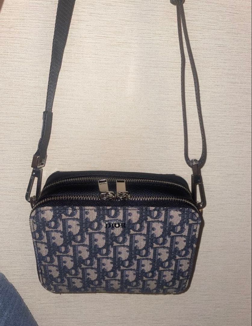 Dior ショルダーバッグ （安心保証書付き）