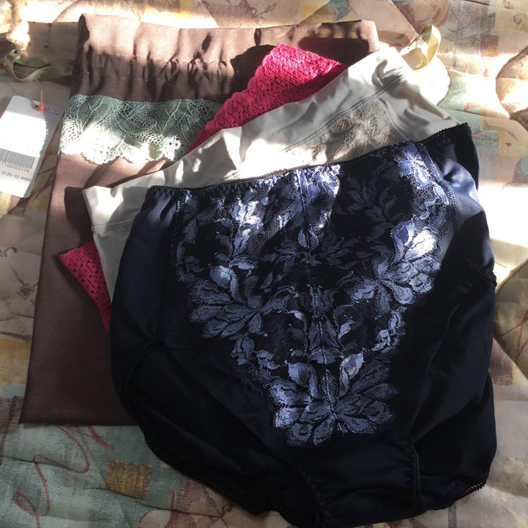 ショーツ3枚　ポーチ付き　 LLサイズ