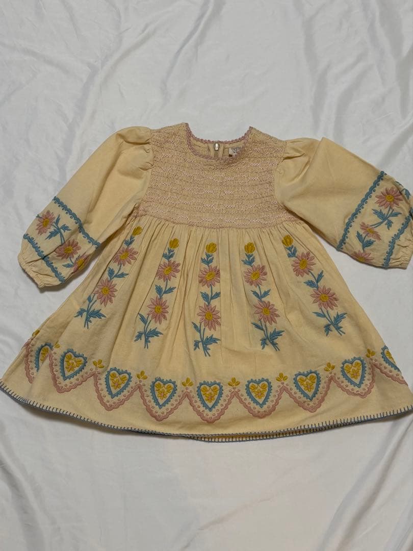 アポリナ apolina ワンピース　3-5y