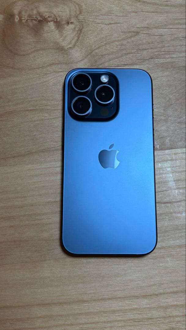 Apple iPhone 15 Pro 256G ブルーチタニウム本体