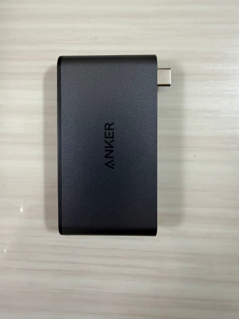 Anker Nano ドッキングステーション (13-in-1, 着脱式)