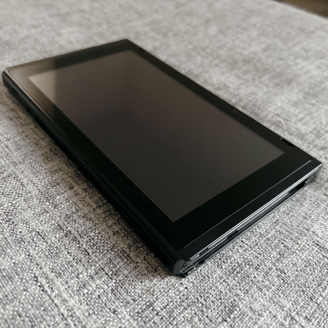 【液晶キズなし】Nintendo Switch バッテリー強化版 2019年