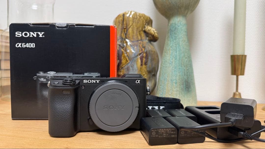 SONY α6400 ミラーレス一眼 本体と付属品