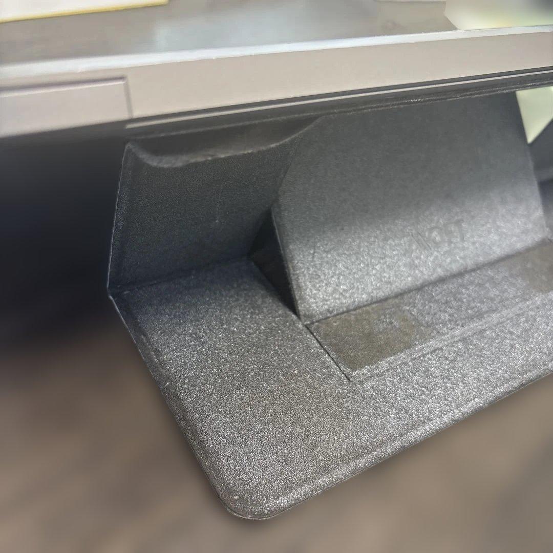 【中古】MacBookAir (M1, 2020) メモリ16GB容量256GB