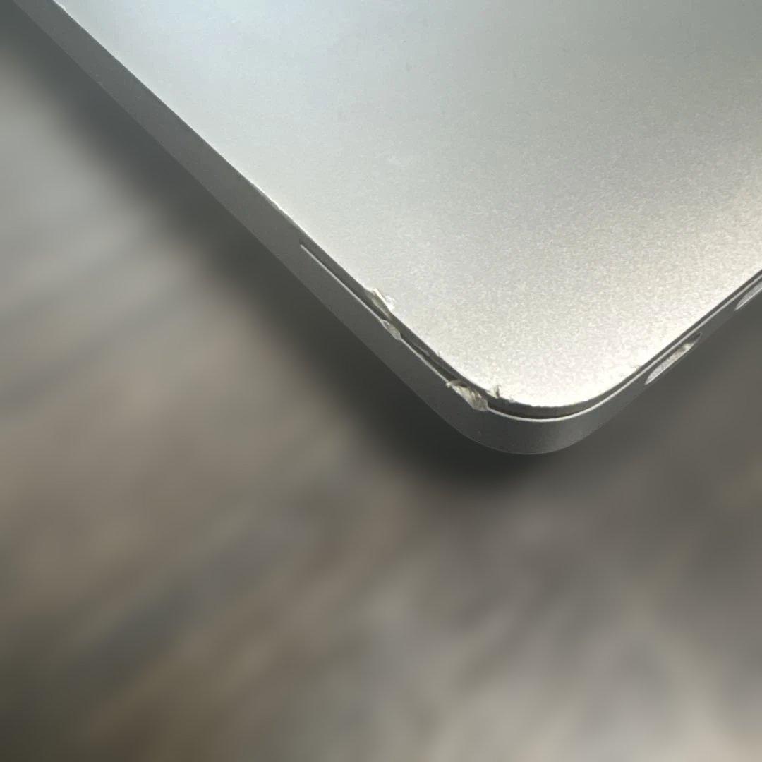 【中古】MacBookAir (M1, 2020) メモリ16GB容量256GB