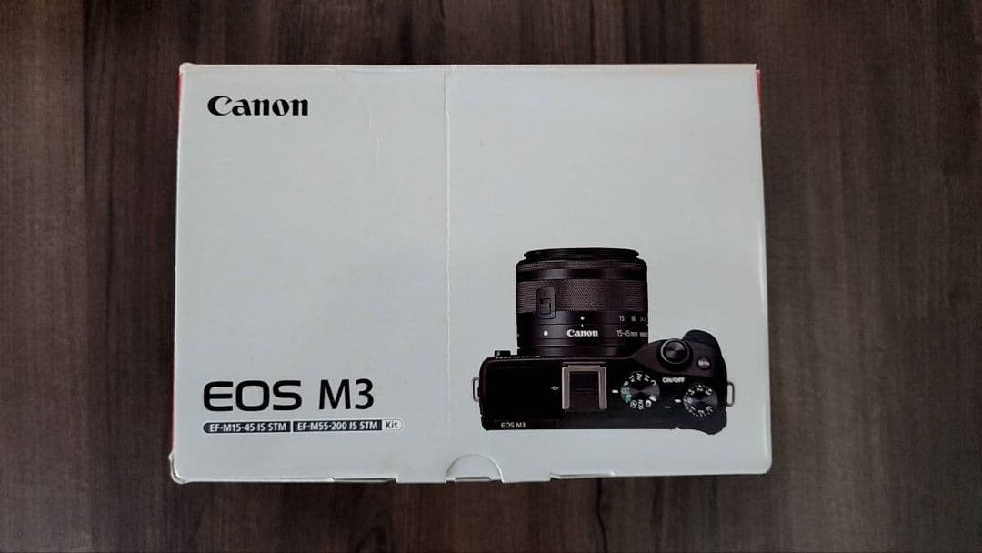 Canon EOS M3 ミラーレスカメラ 本体とレンズ2本