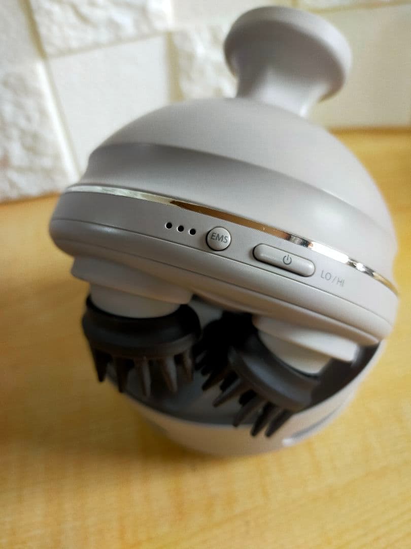 フェスティノ　FESTINO EMSヘッドスパ