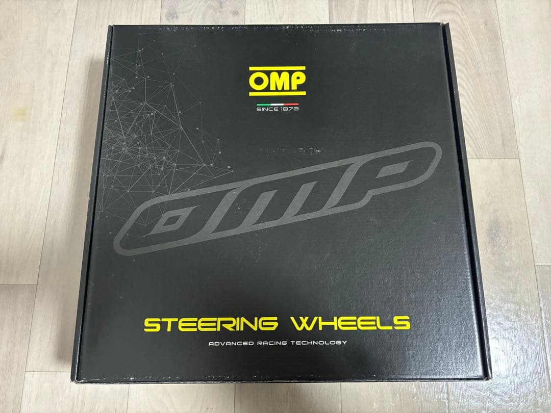 OMP WRCステアリングホイール